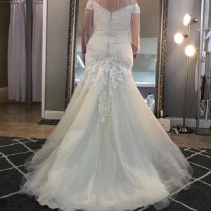 Plus size mori lee wedding dress